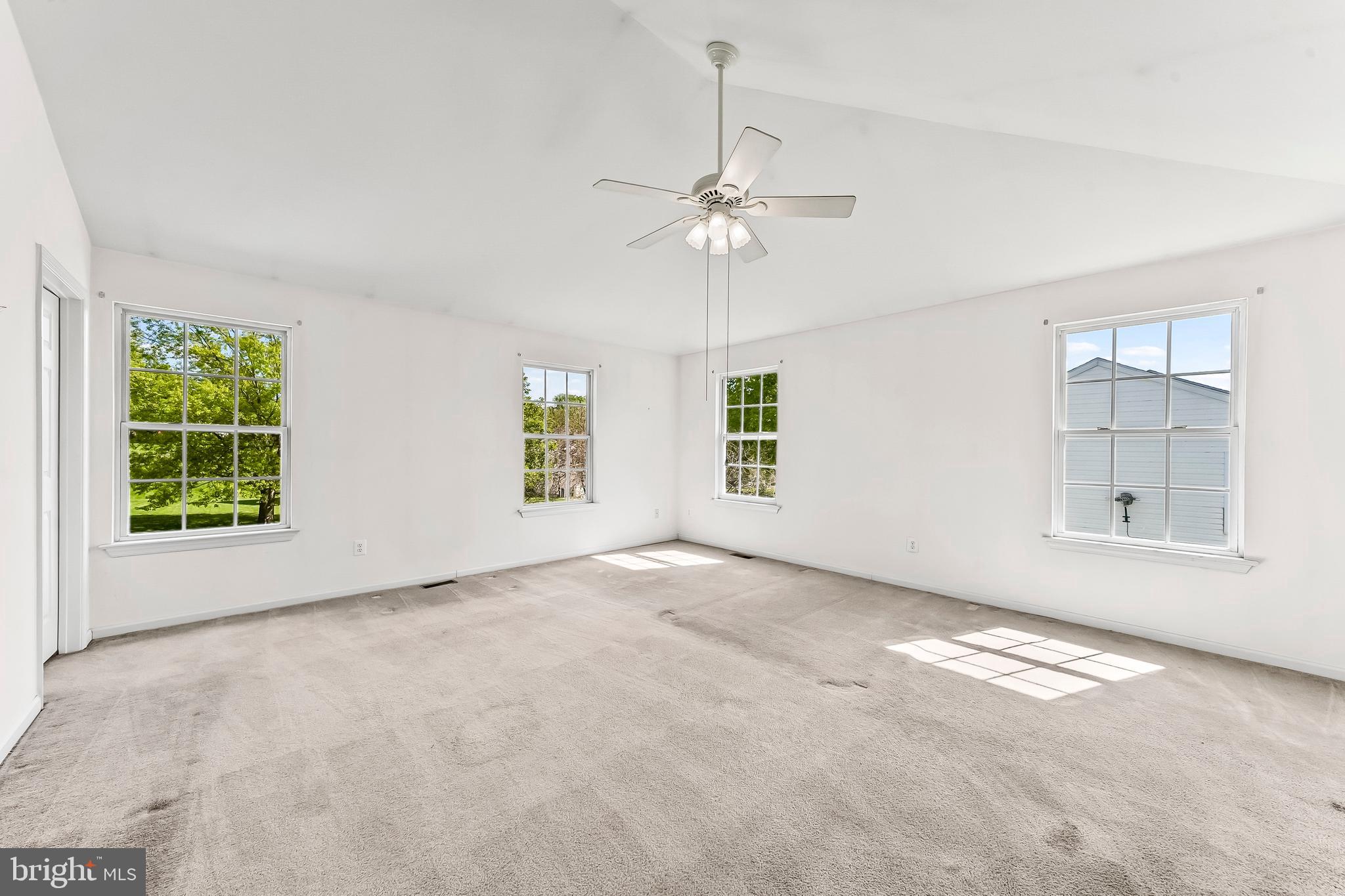 LOCKSLEY GLEN - Residential