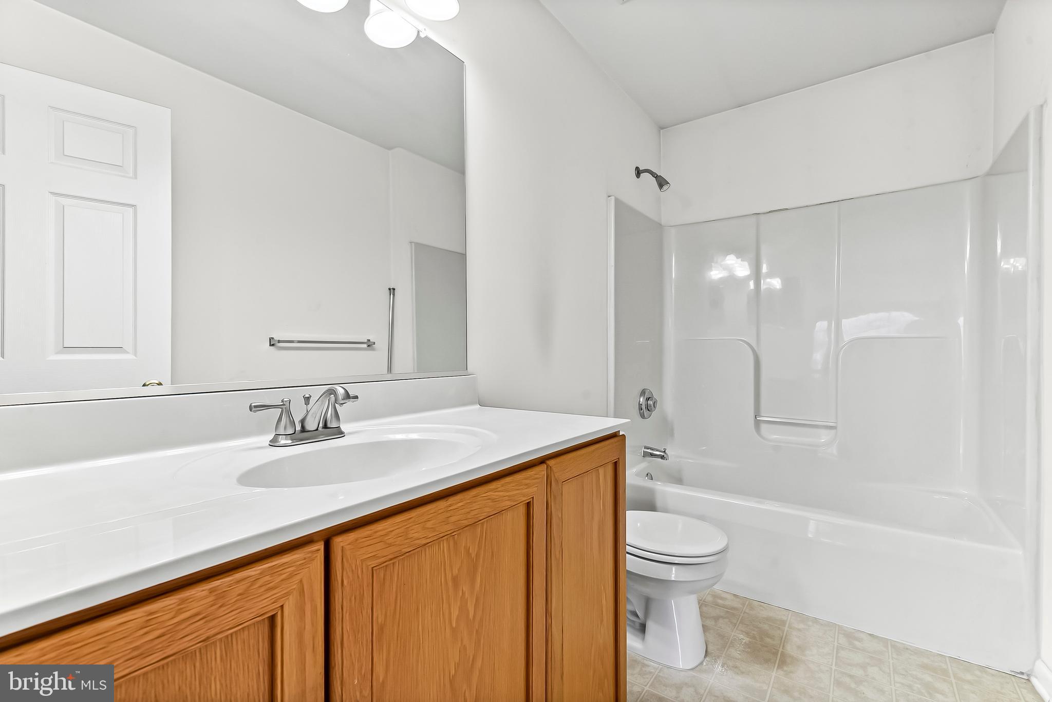 LOCKSLEY GLEN - Residential