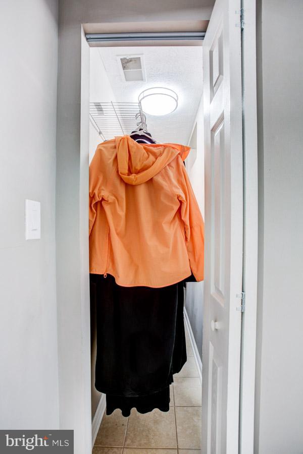 EATON SQUARE - Residential Lease