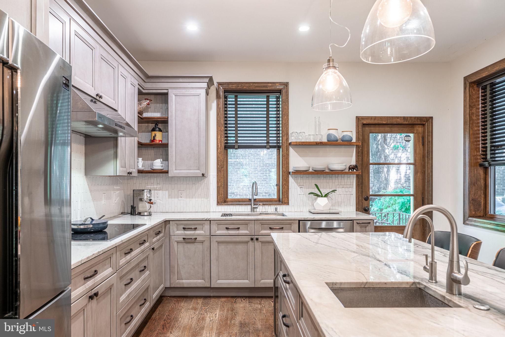 SPRUCE HILL - Residential