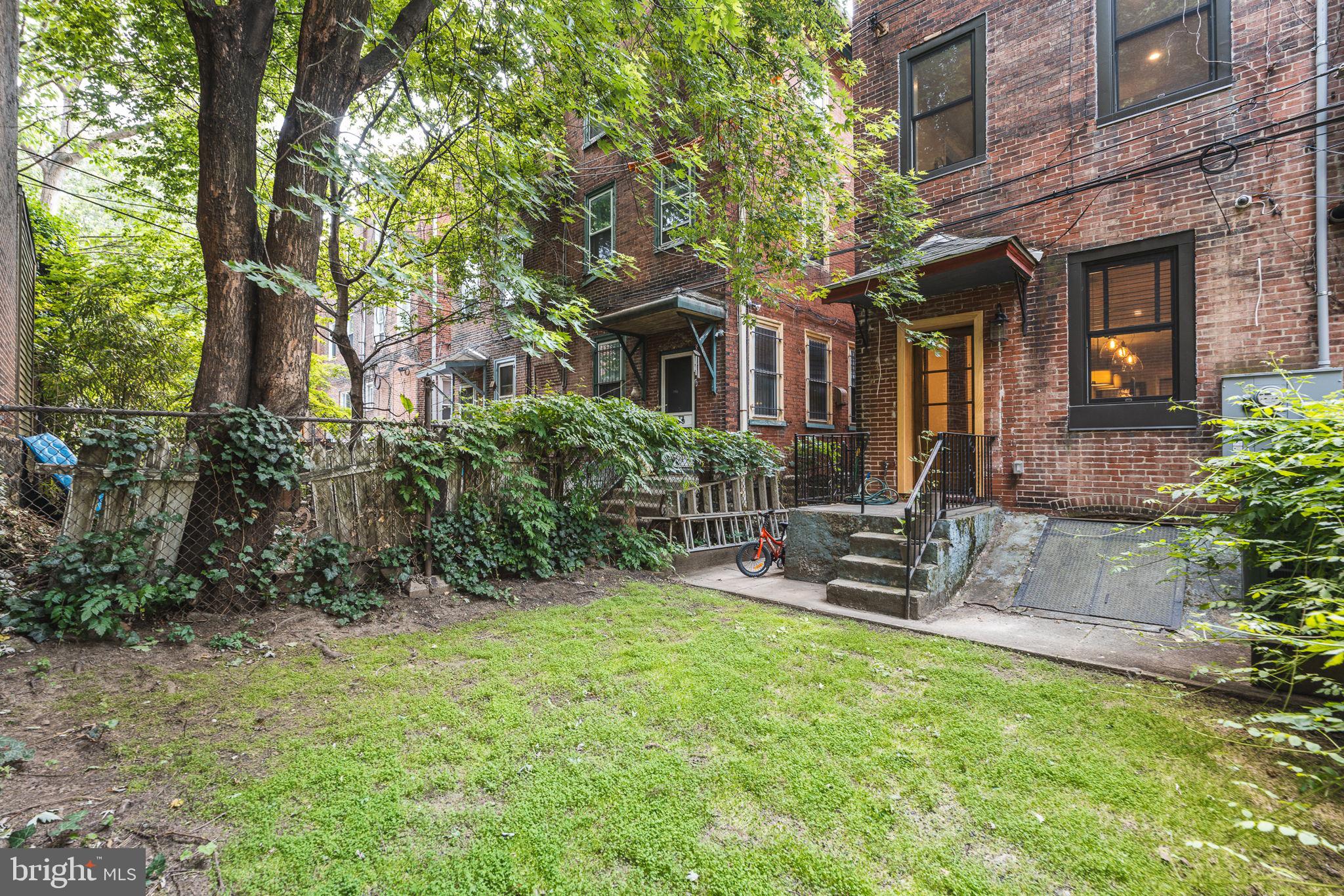 SPRUCE HILL - Residential