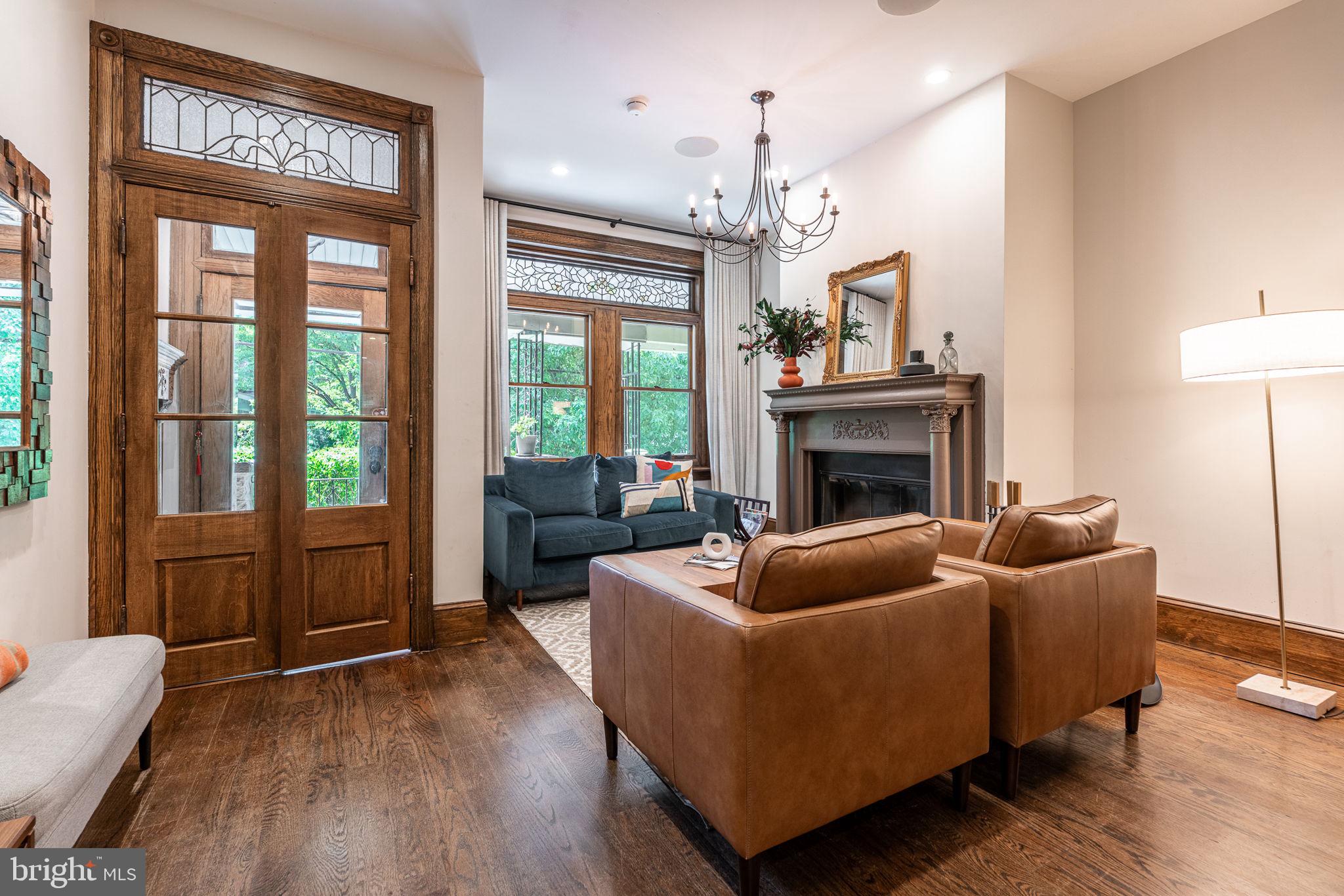 SPRUCE HILL - Residential