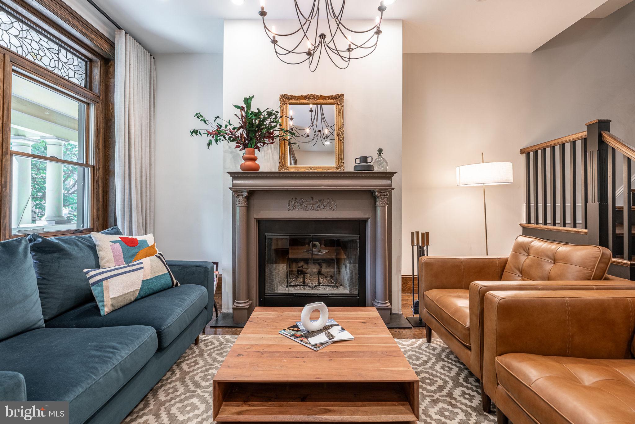 SPRUCE HILL - Residential