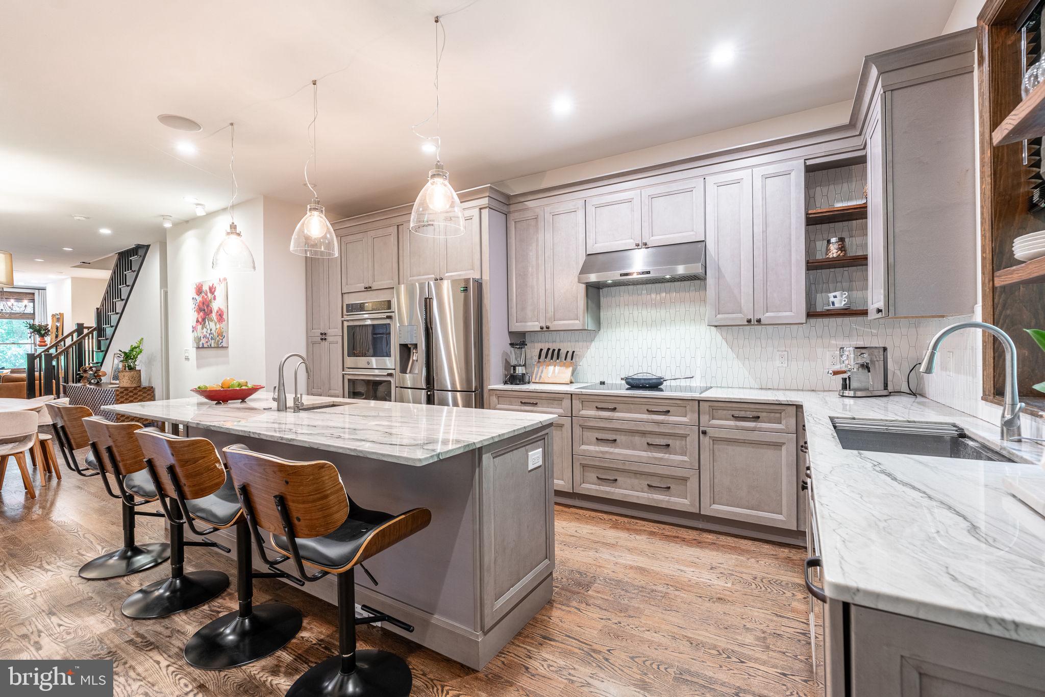 SPRUCE HILL - Residential