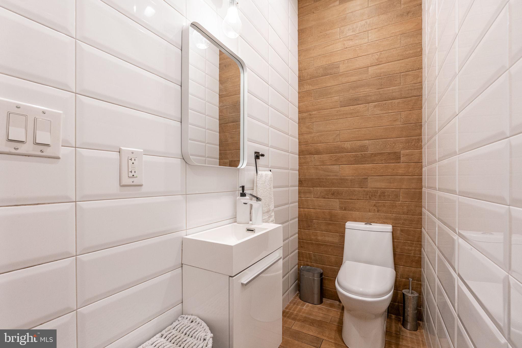 SPRUCE HILL - Residential