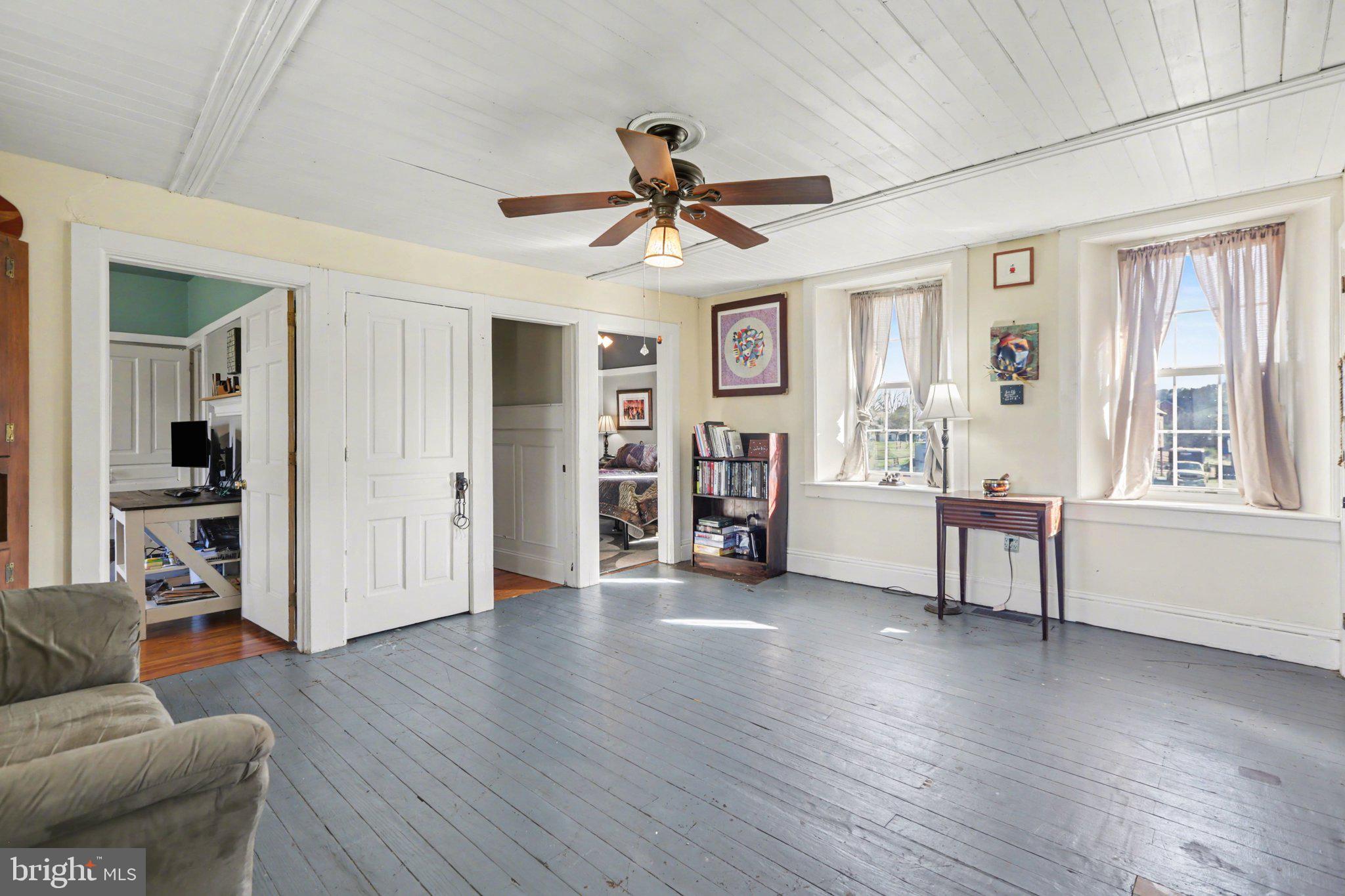 EAST BERLIN - Residential