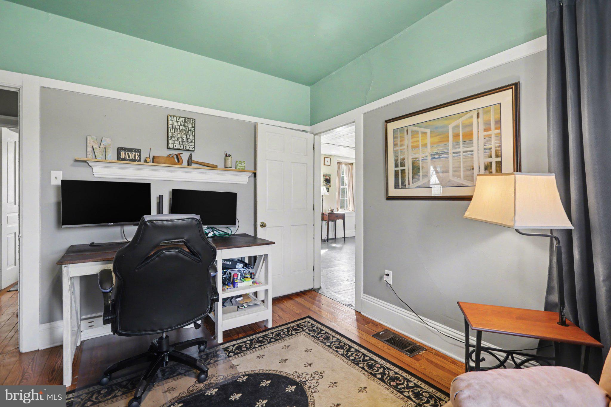 EAST BERLIN - Residential