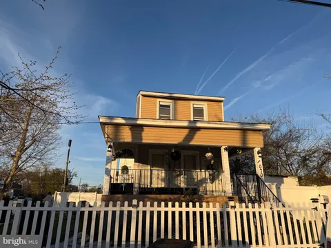 1070 N 31st Street, Camden, NJ 08105 - #: NJCD2114938