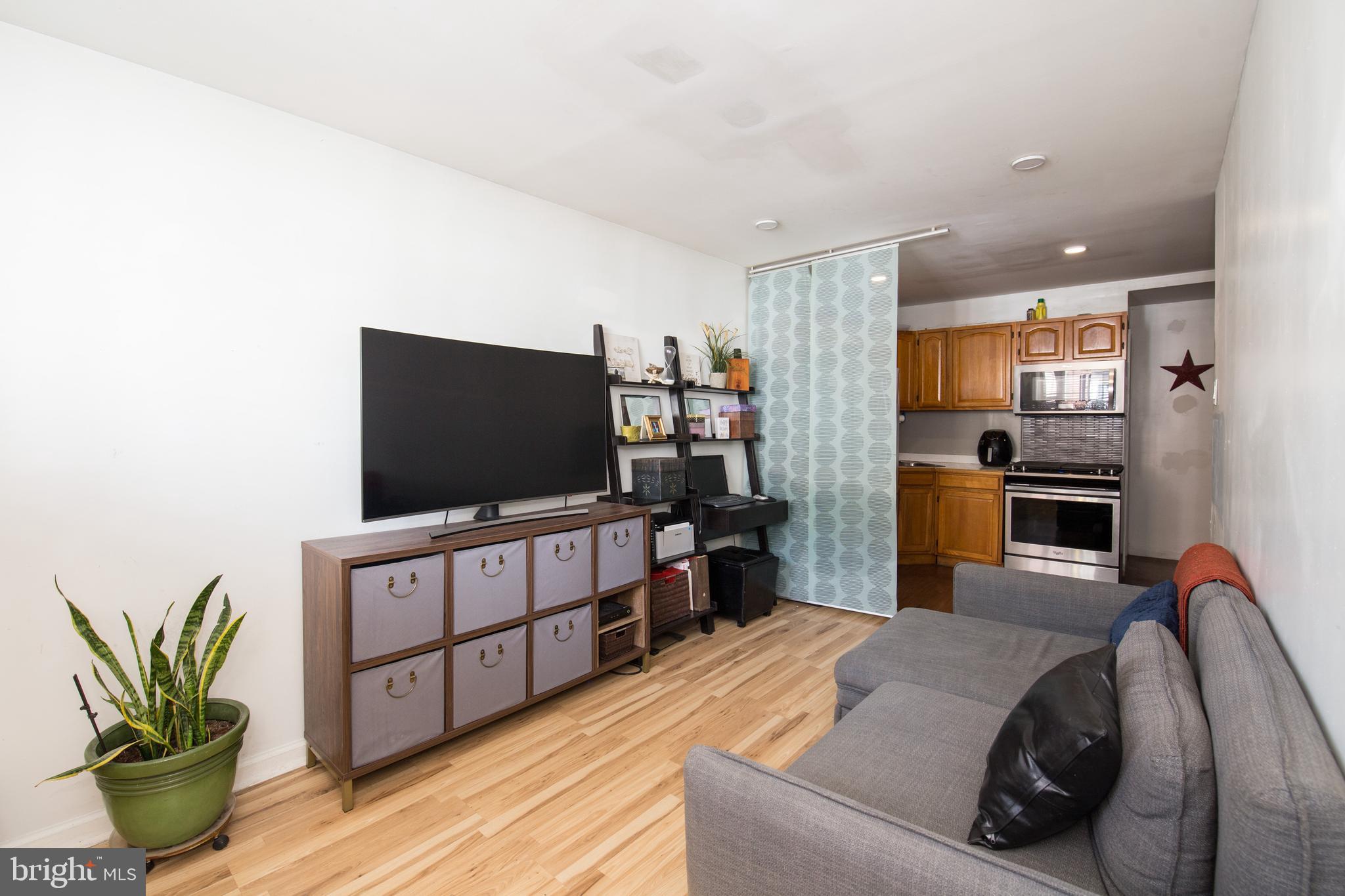 PHILADELPHIA (SOUTH) - Residential Income