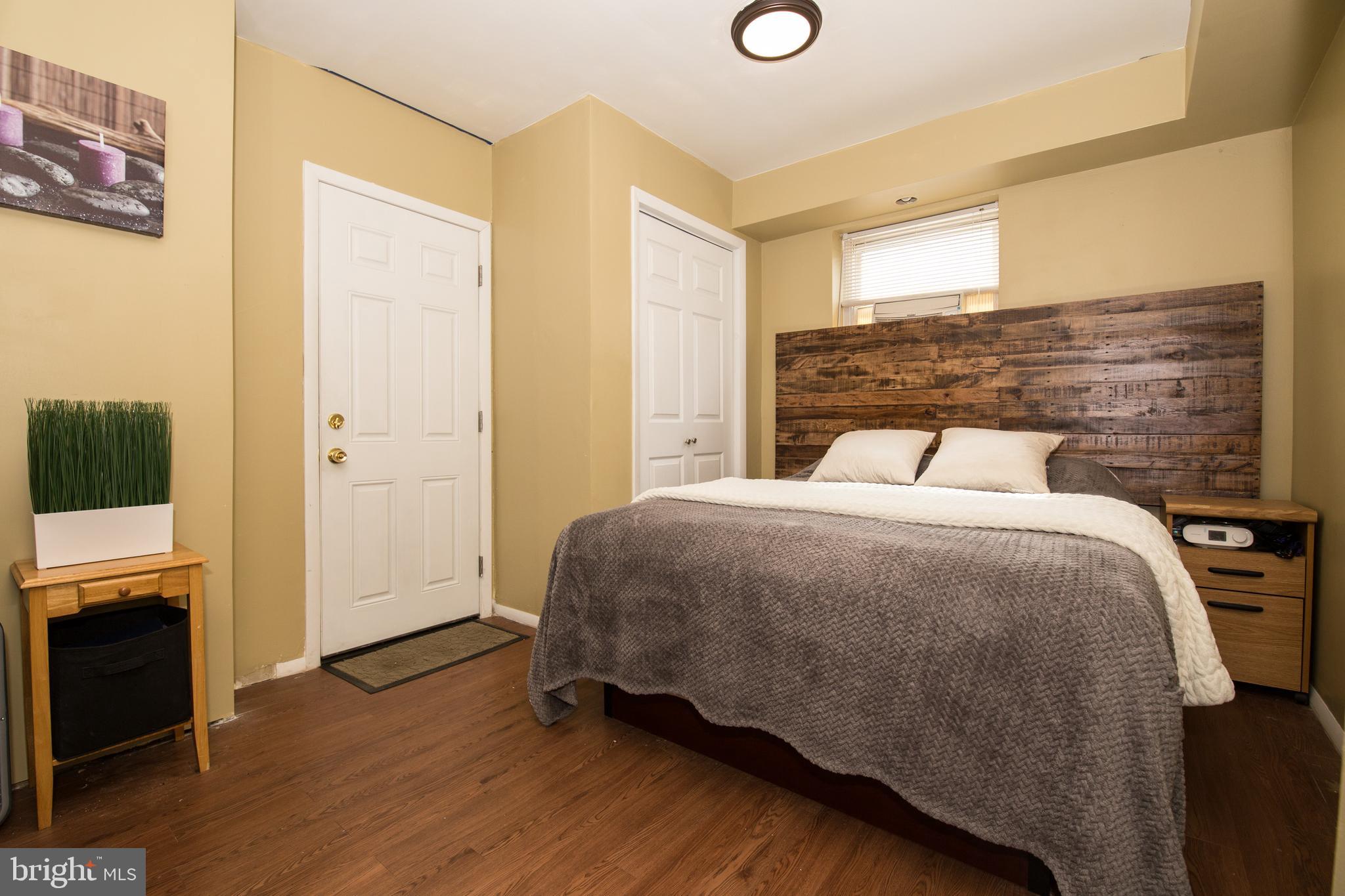 PHILADELPHIA (SOUTH) - Residential Income