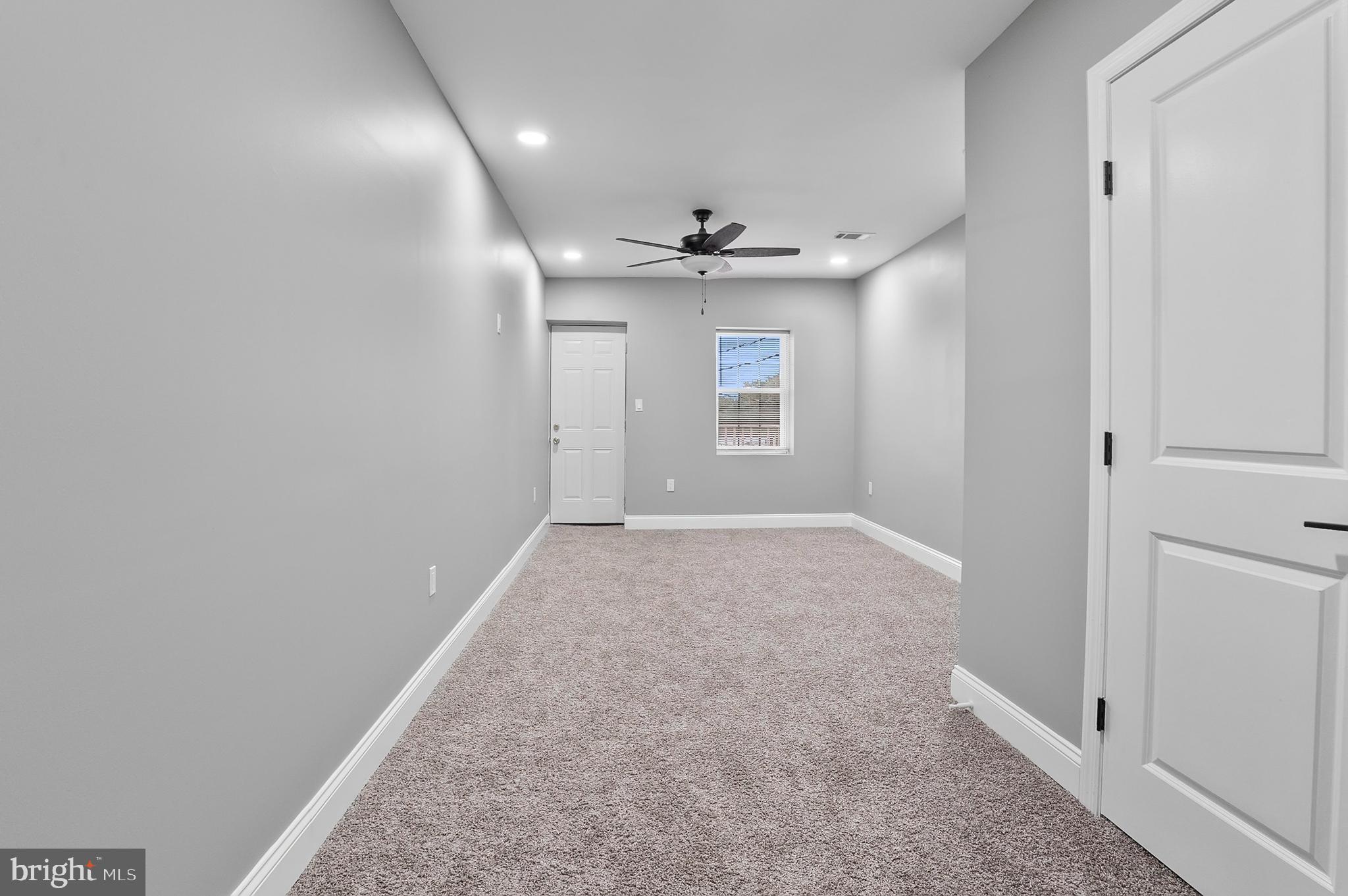 SANDTOWN-WINCHESTER - Residential