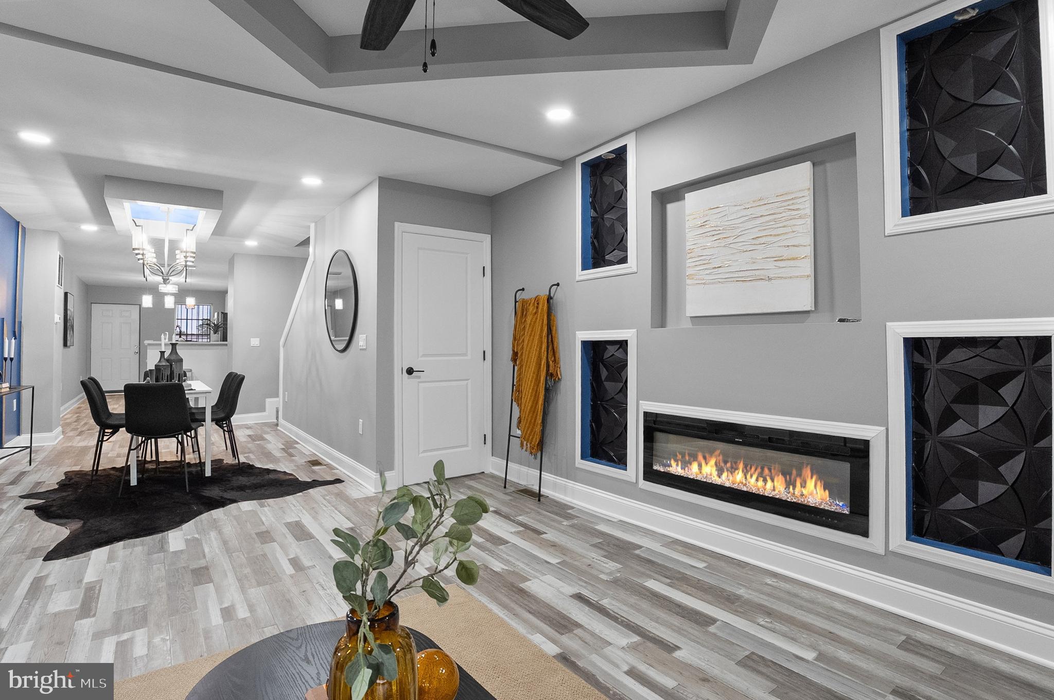 SANDTOWN-WINCHESTER - Residential