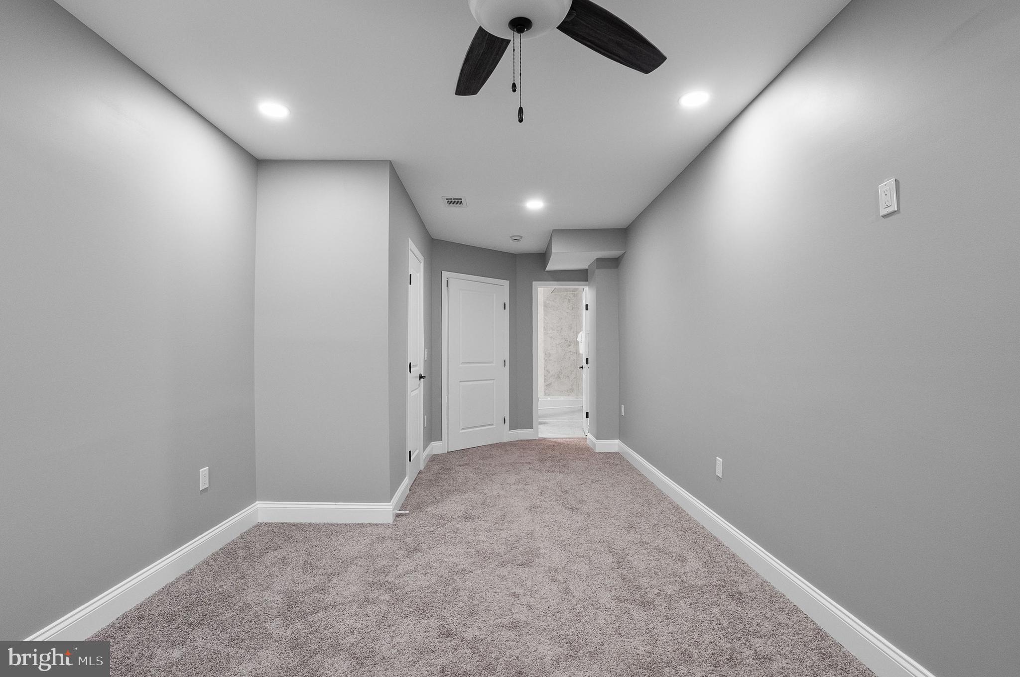 SANDTOWN-WINCHESTER - Residential