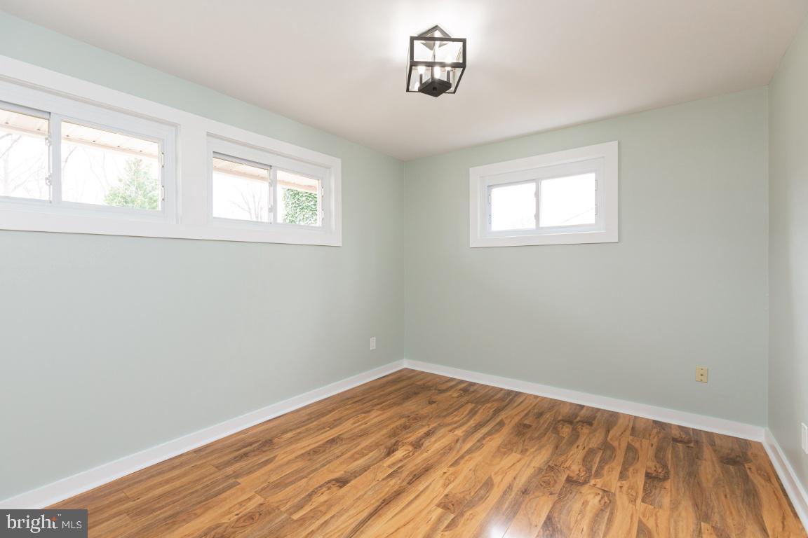 SPRINGFIELD - Residential