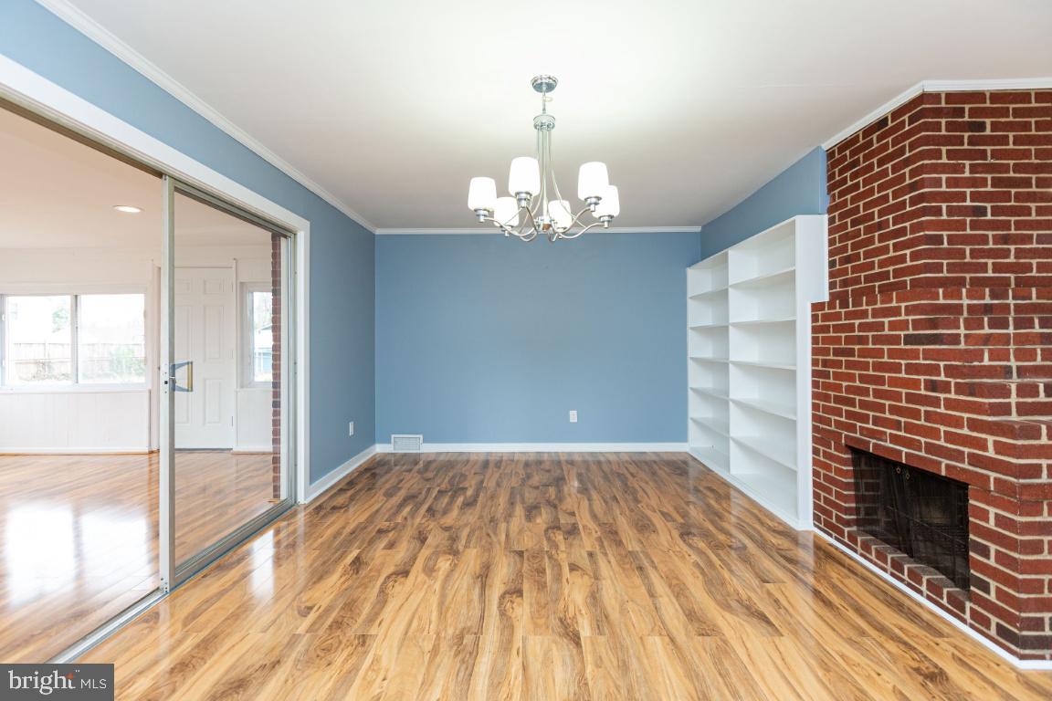 SPRINGFIELD - Residential