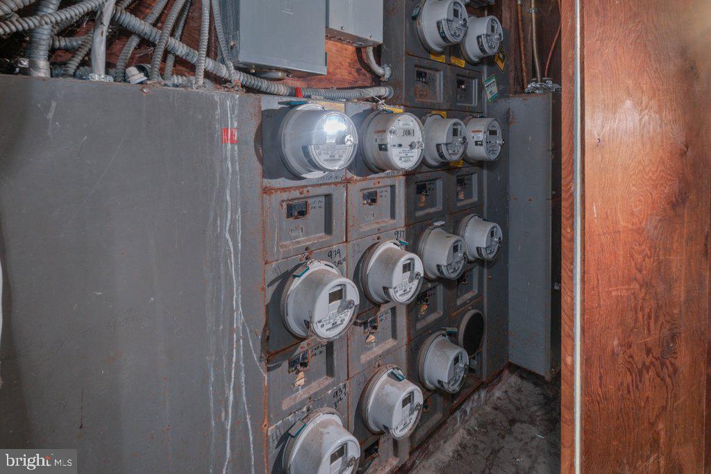 MOUNT VERNON - Commercial Sale