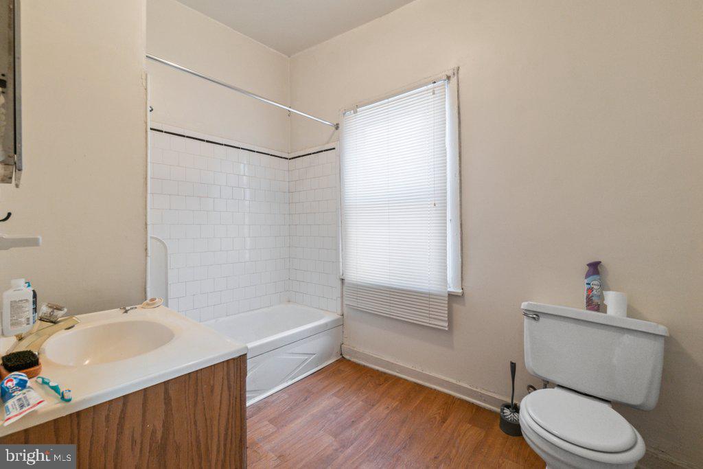 MOUNT VERNON - Commercial Sale