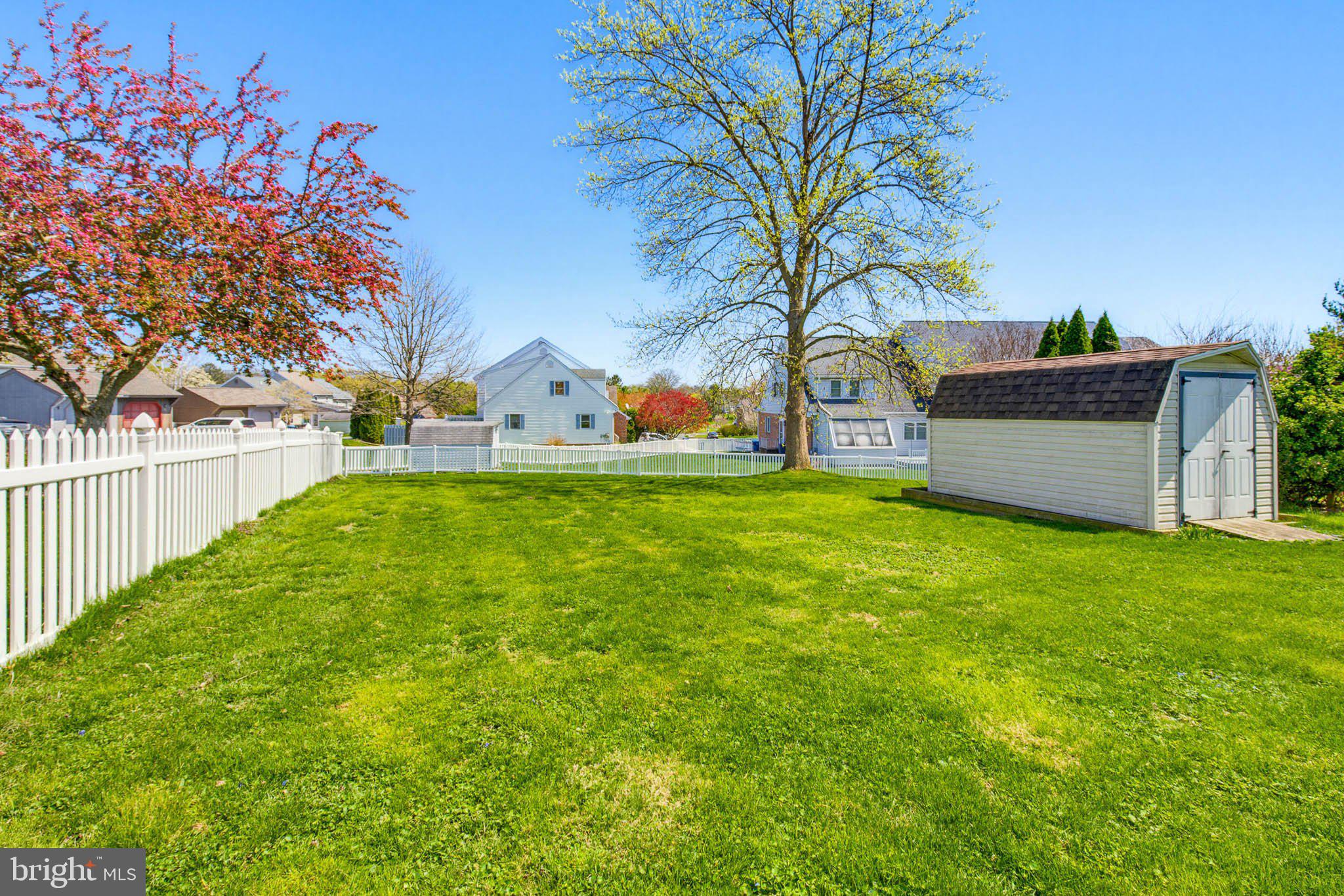 SUMMIT HILLS - Residential