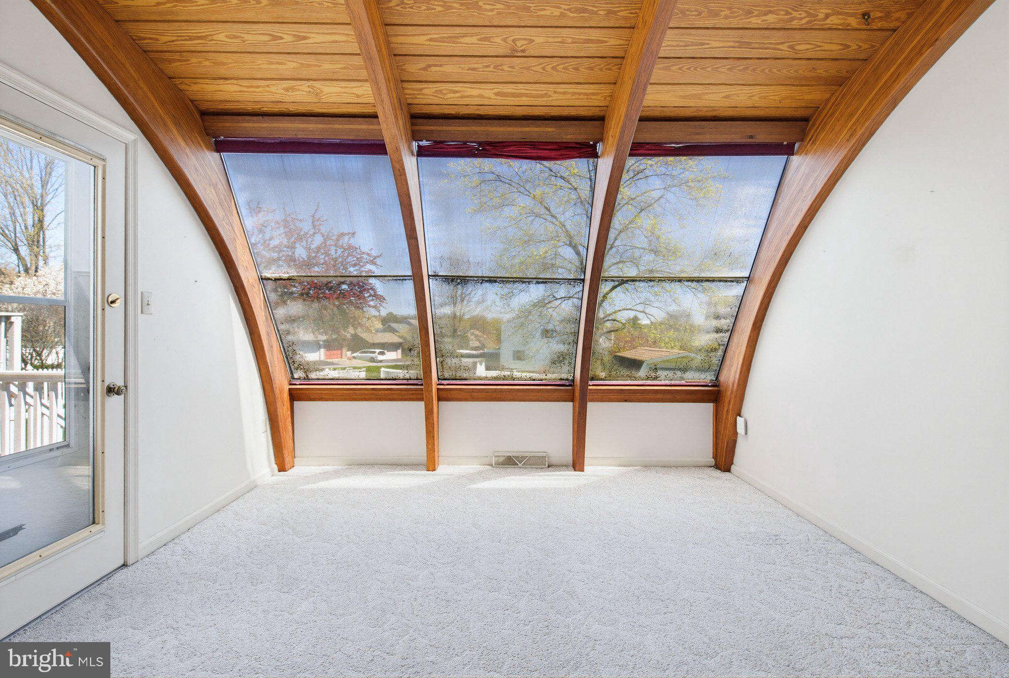 SUMMIT HILLS - Residential