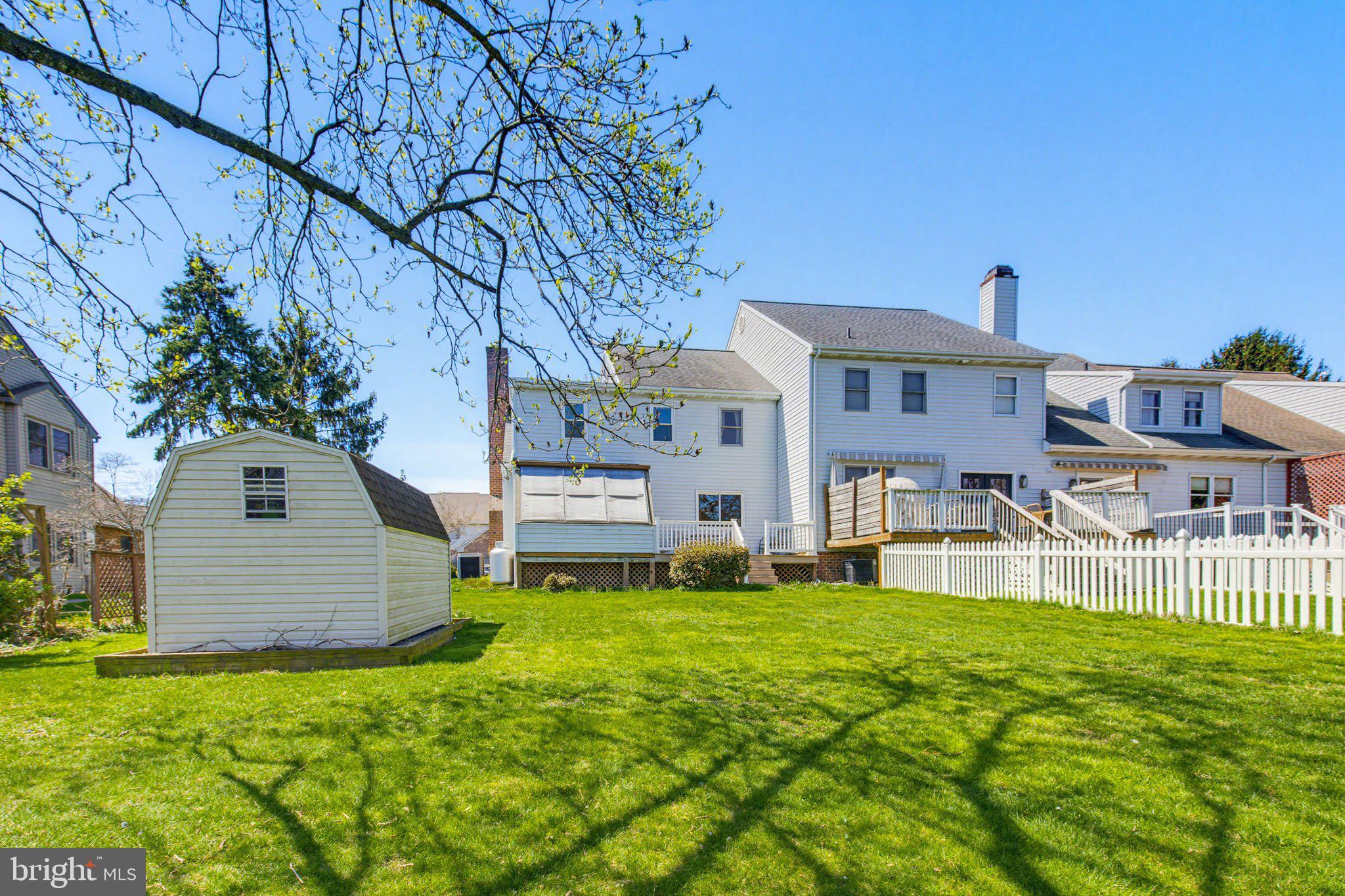 SUMMIT HILLS - Residential