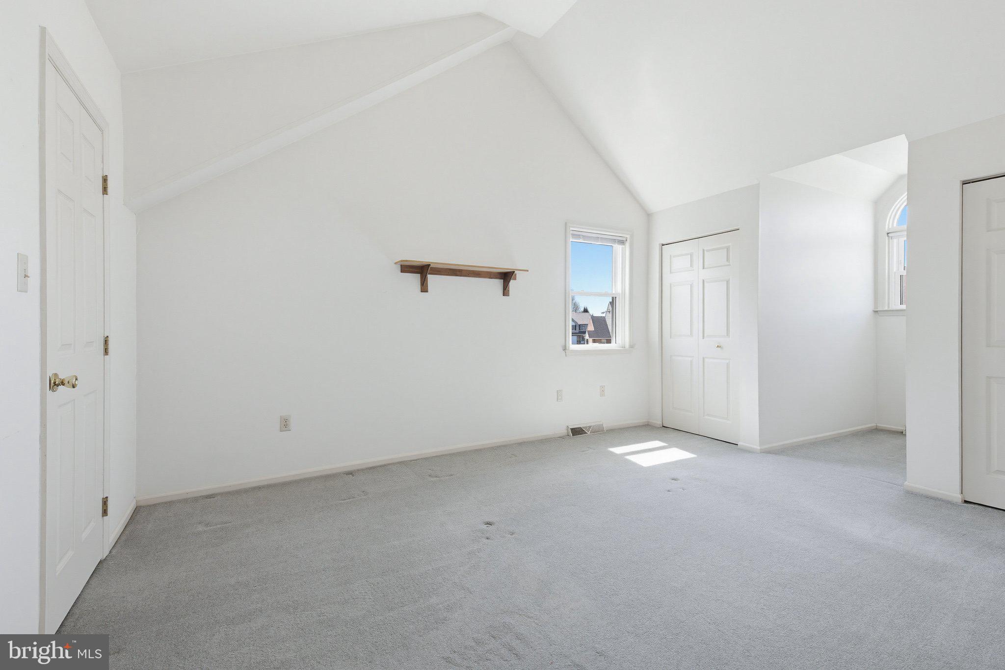 SUMMIT HILLS - Residential