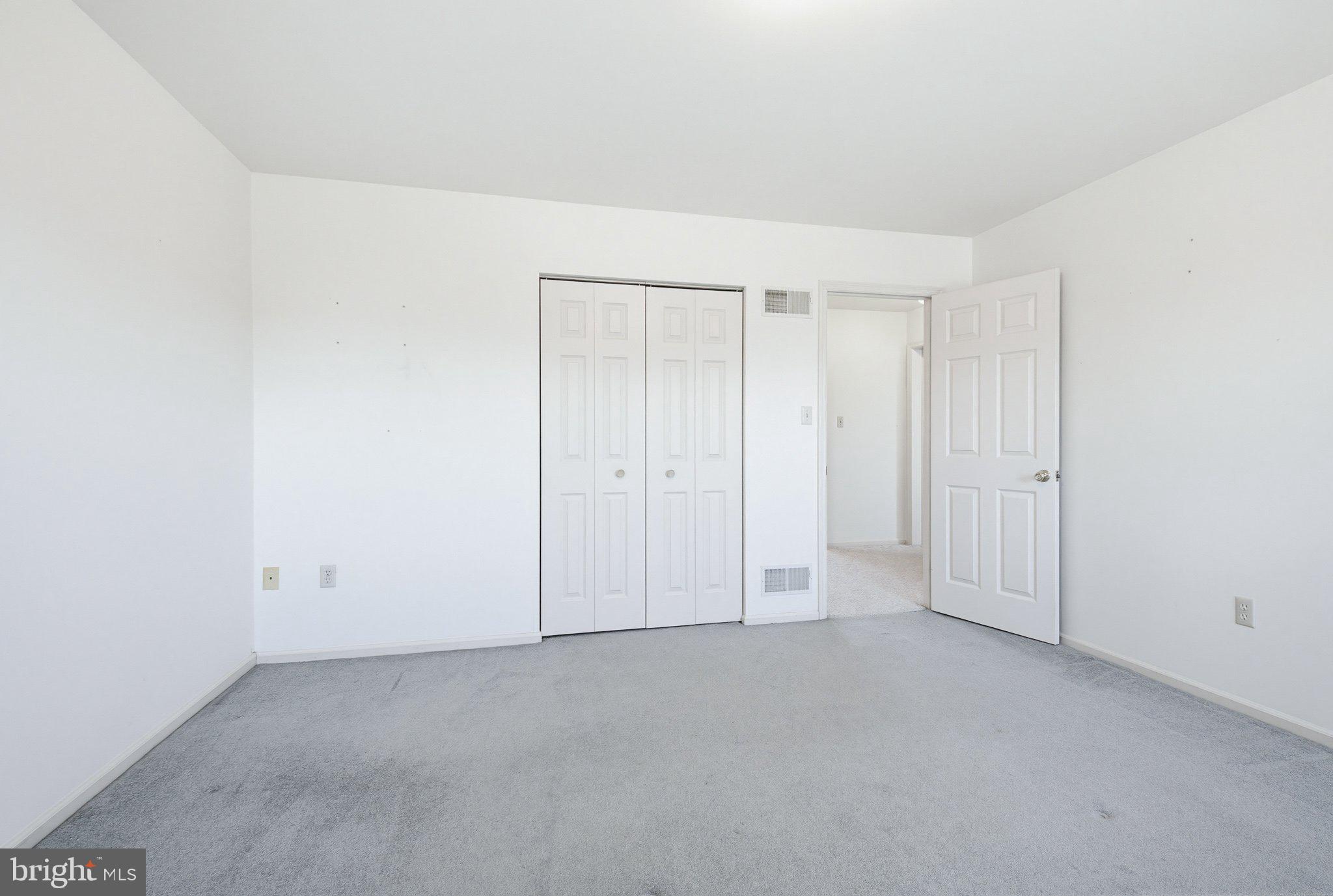 SUMMIT HILLS - Residential