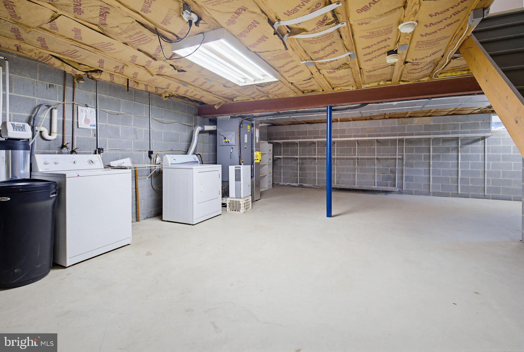 SUMMIT HILLS - Residential