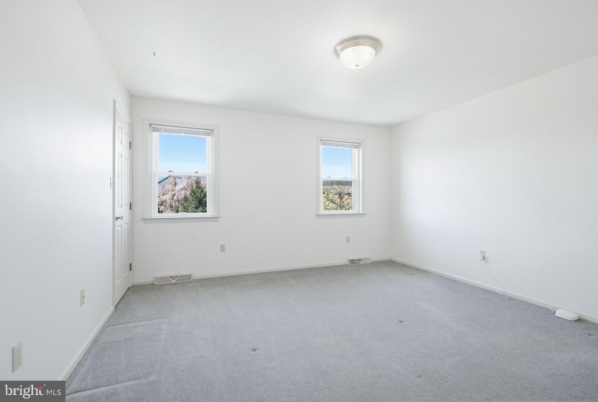 SUMMIT HILLS - Residential