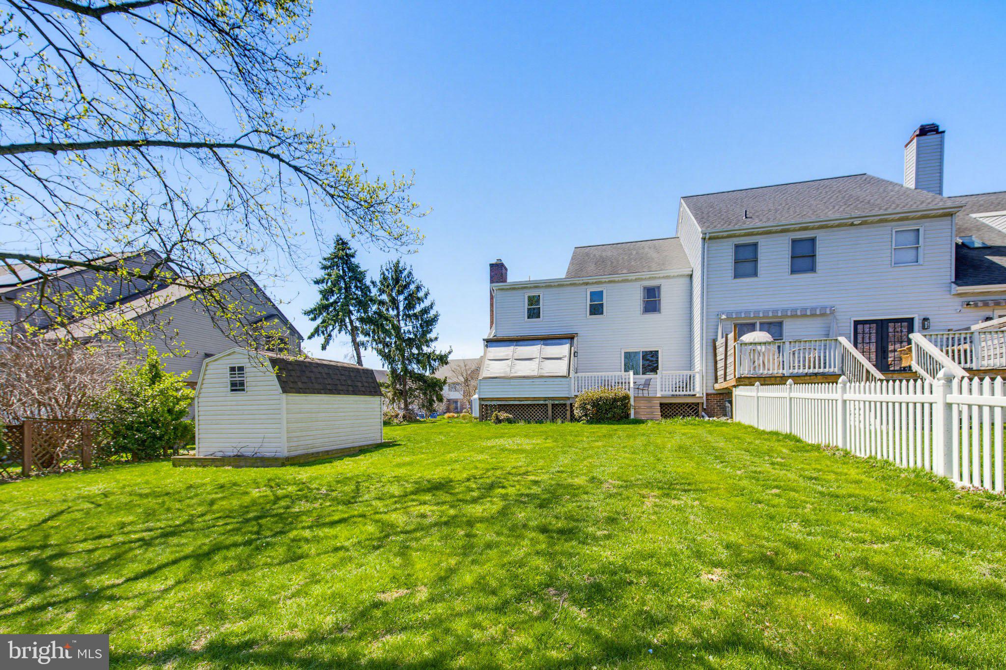 SUMMIT HILLS - Residential