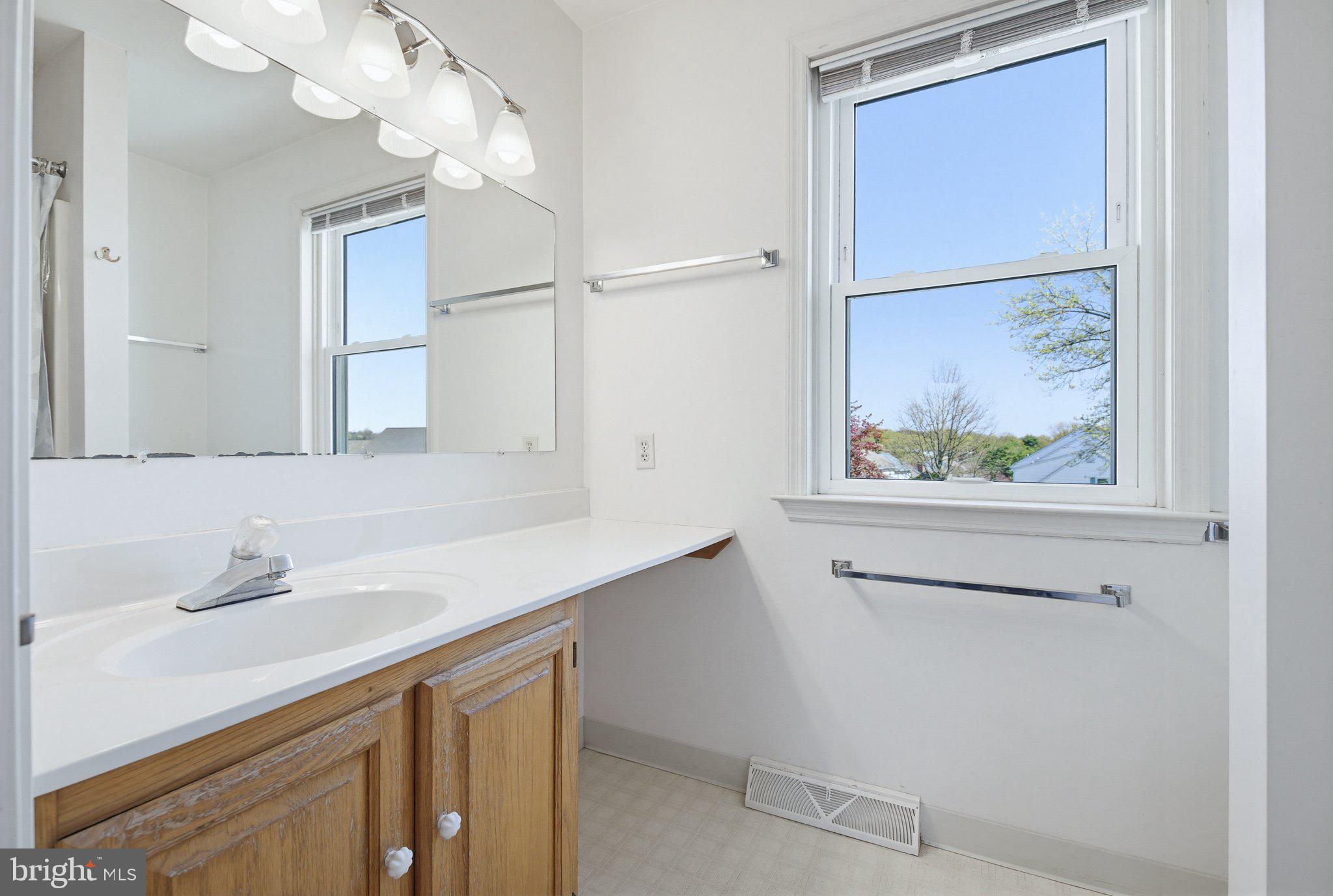 SUMMIT HILLS - Residential