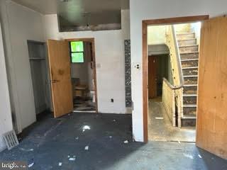 POINT BREEZE - Residential