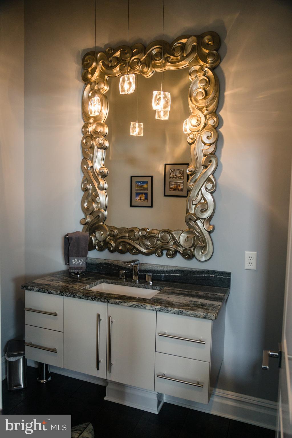 STONEHENGE RESERVE - Residential