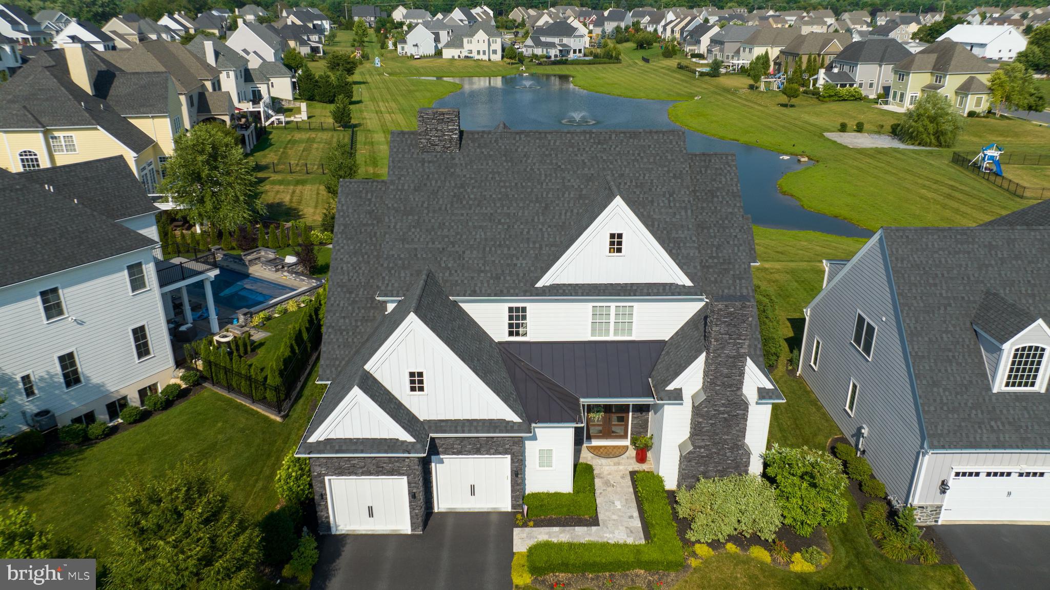 STONEHENGE RESERVE - Residential
