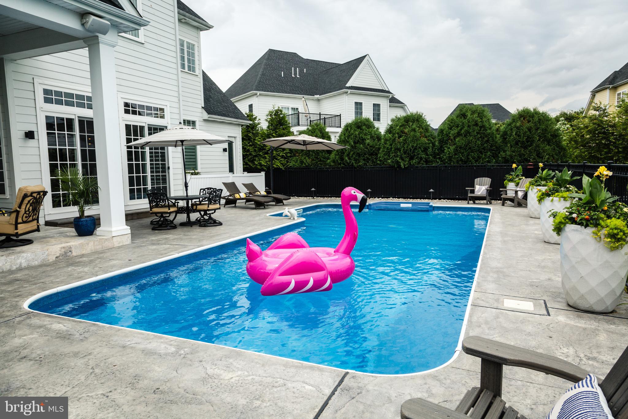 STONEHENGE RESERVE - Residential