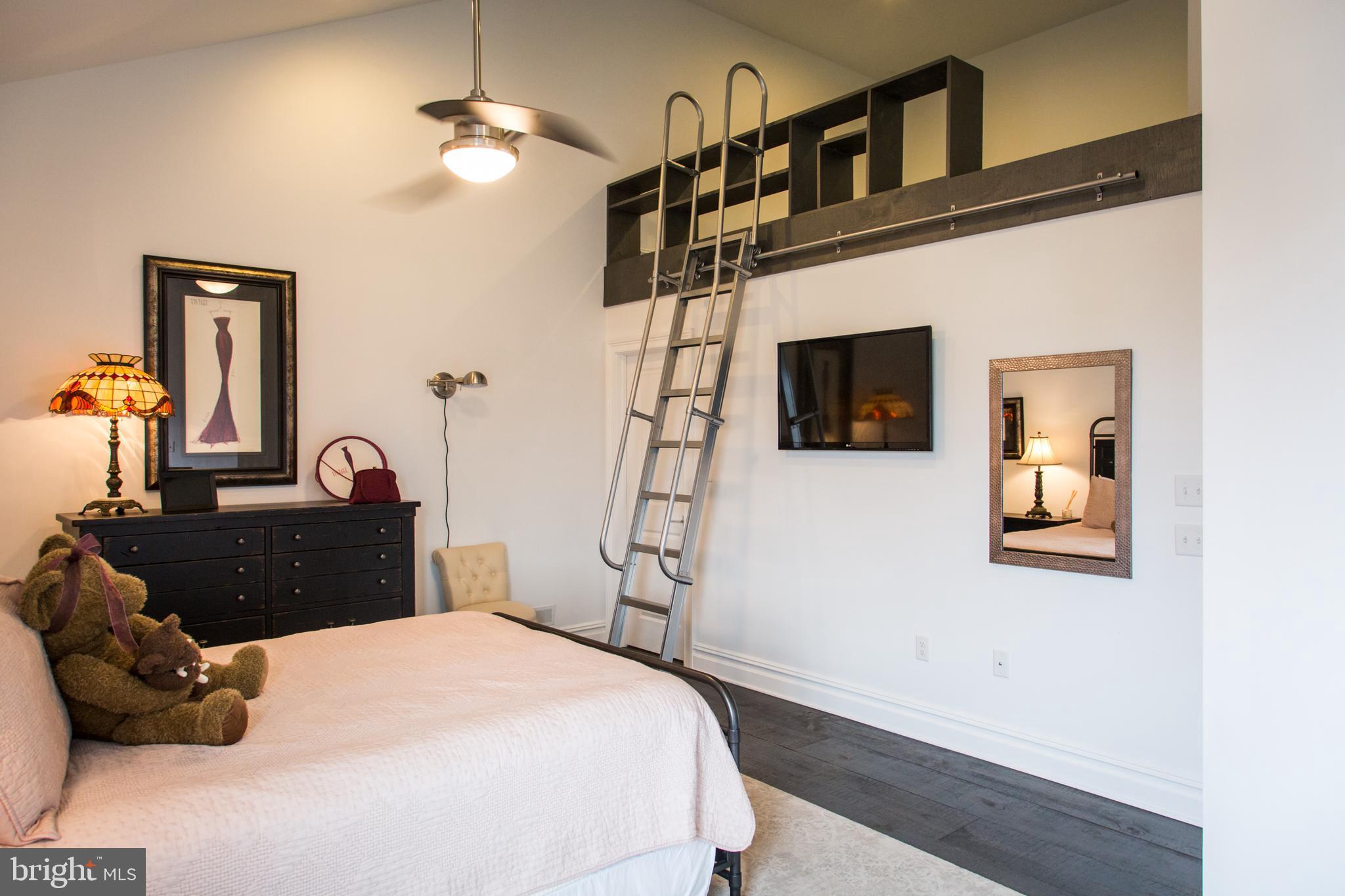 STONEHENGE RESERVE - Residential