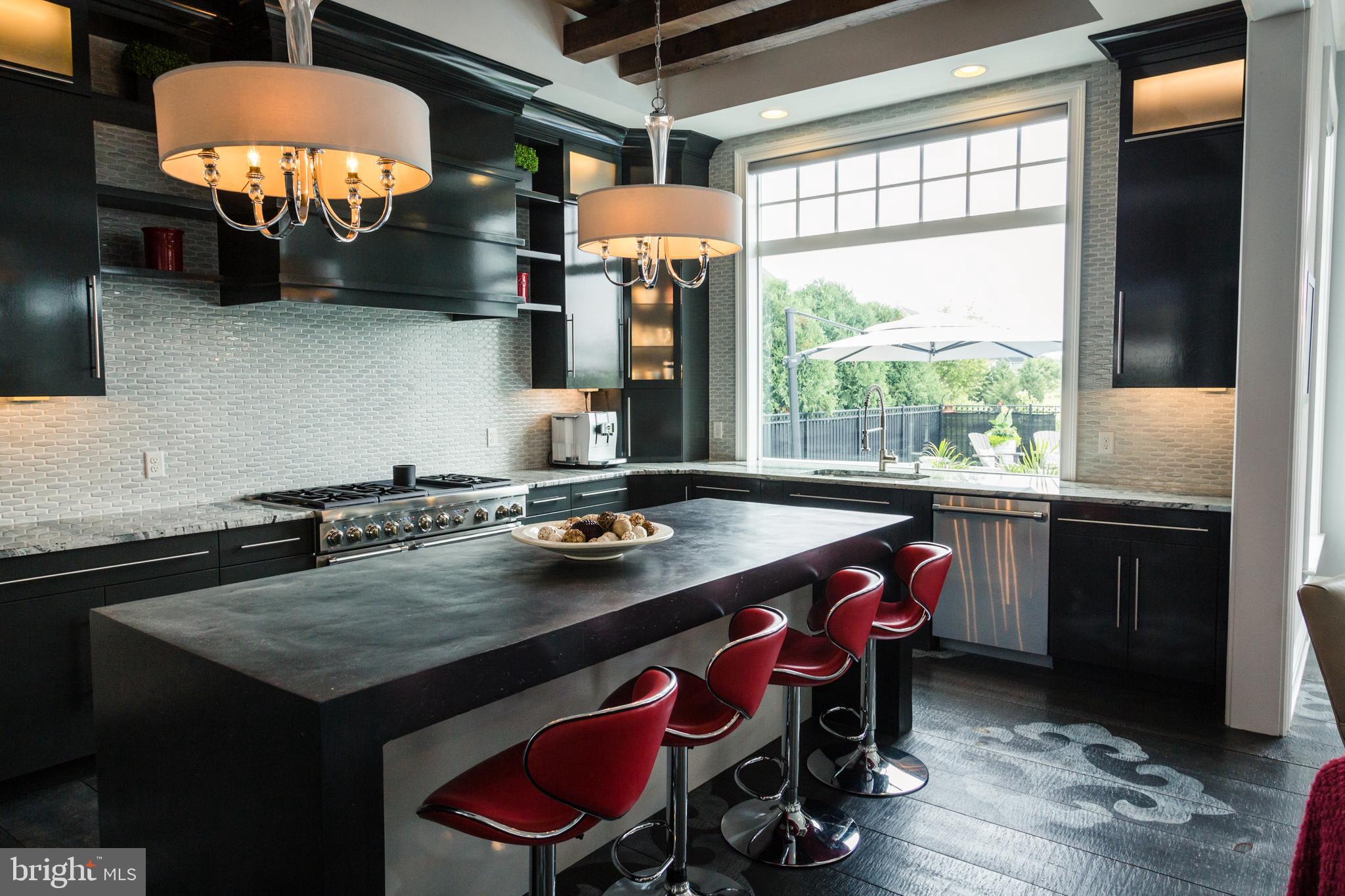 STONEHENGE RESERVE - Residential