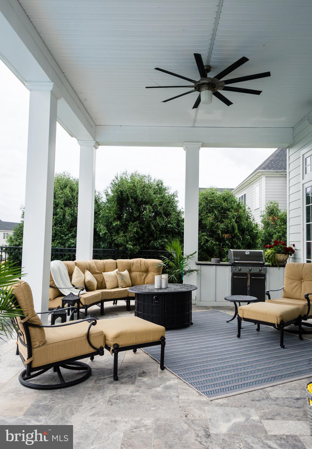 STONEHENGE RESERVE - Residential