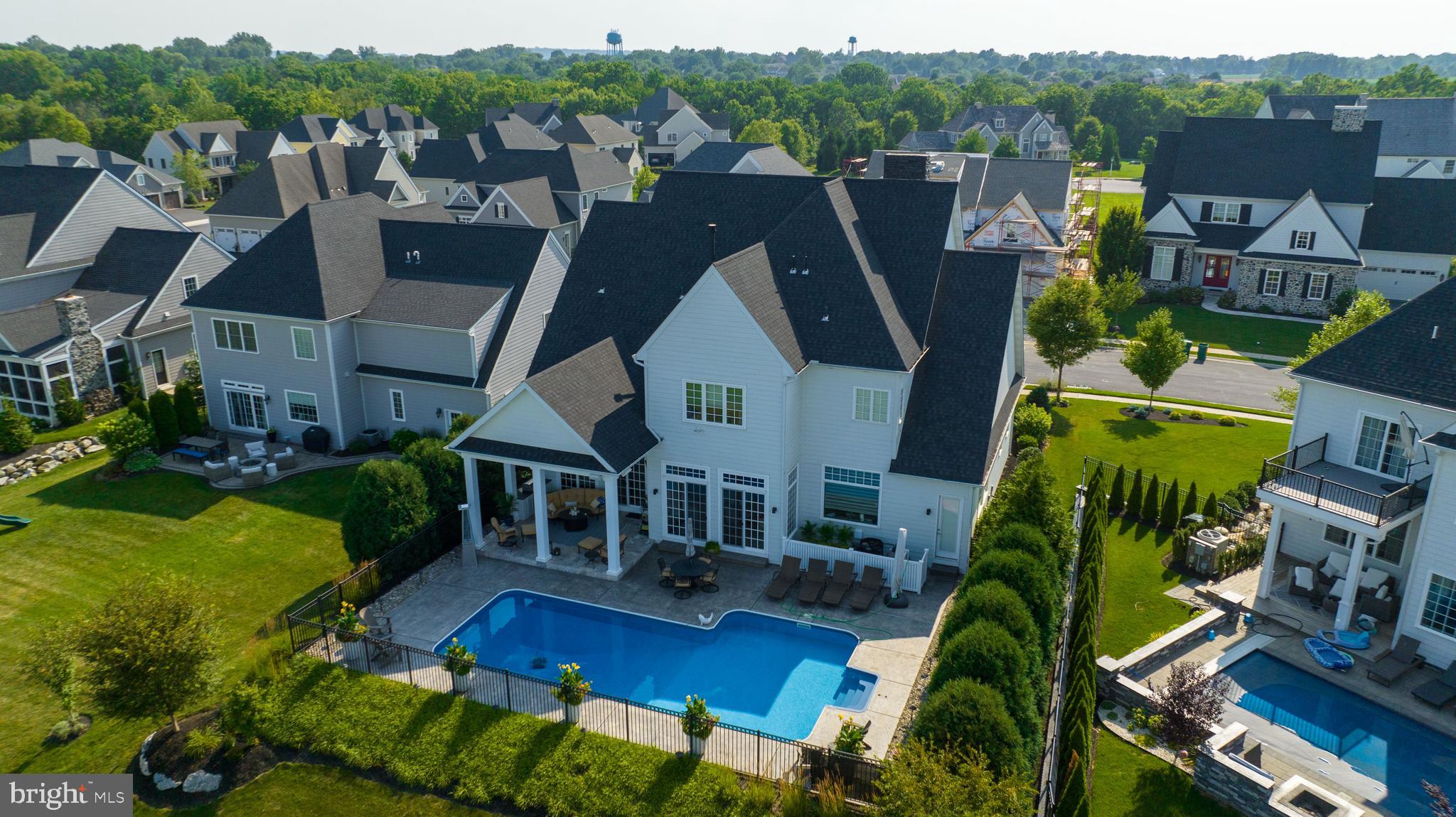 STONEHENGE RESERVE - Residential