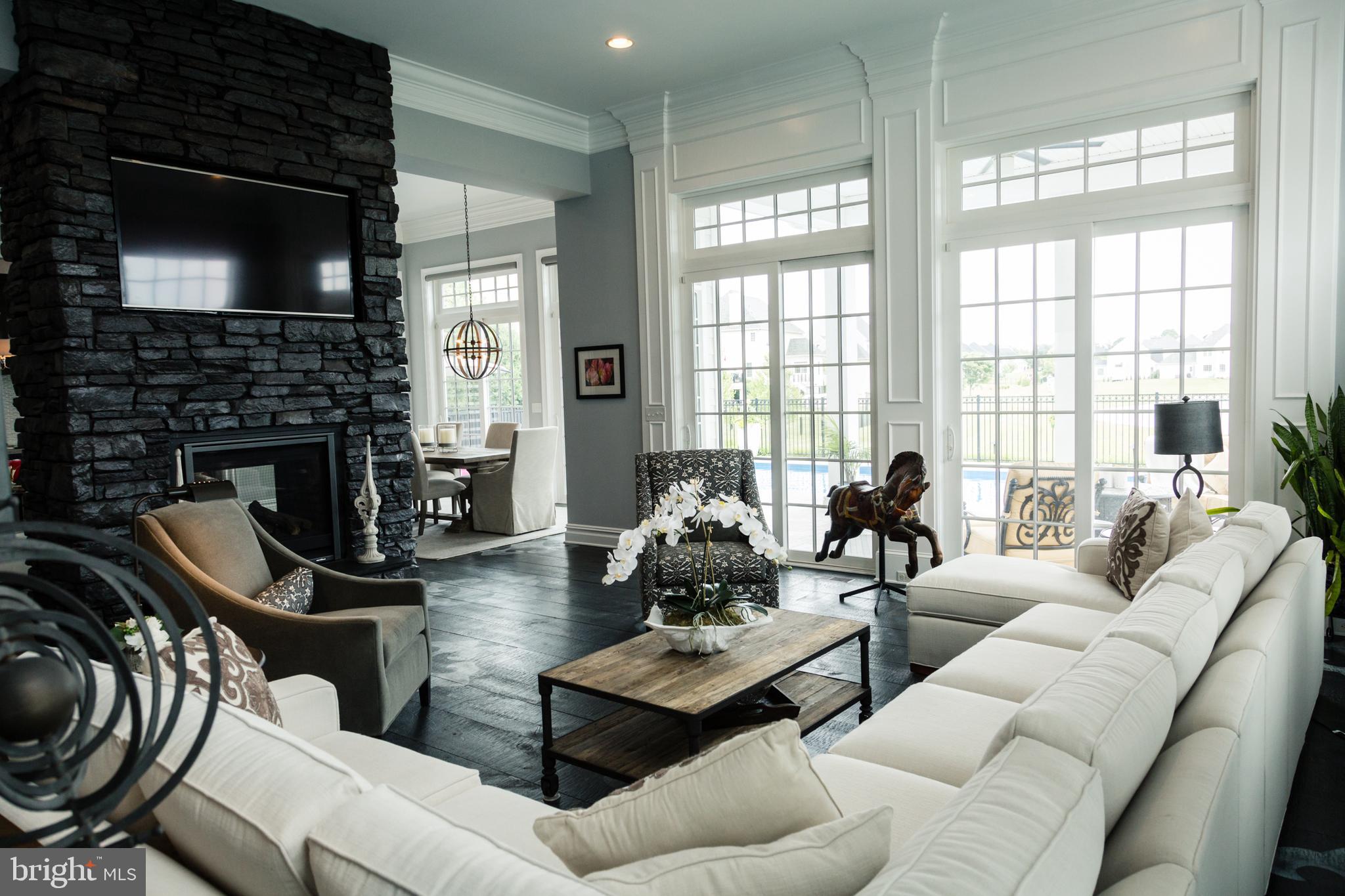 STONEHENGE RESERVE - Residential