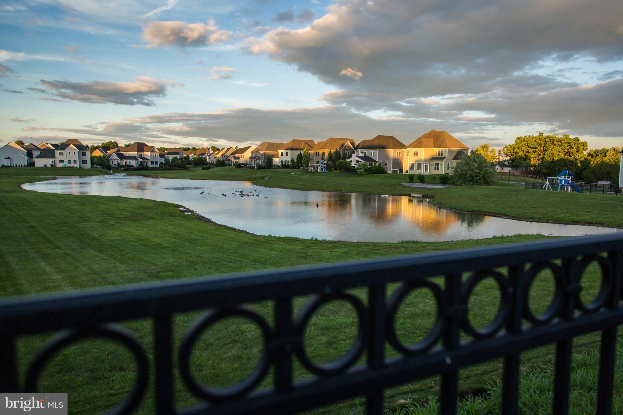 STONEHENGE RESERVE - Residential