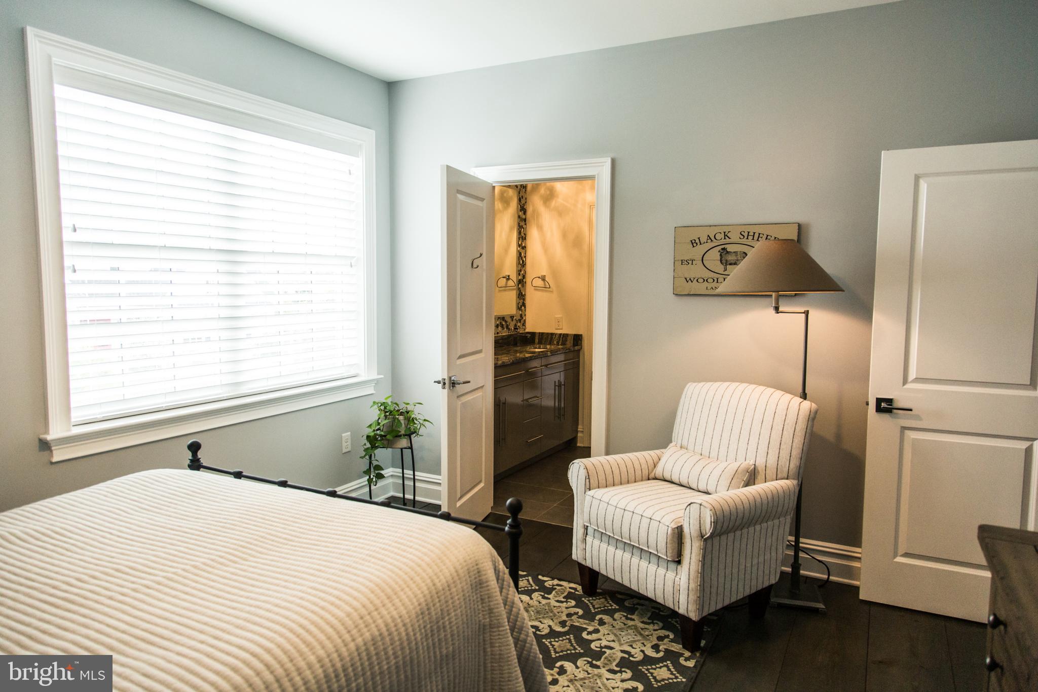 STONEHENGE RESERVE - Residential