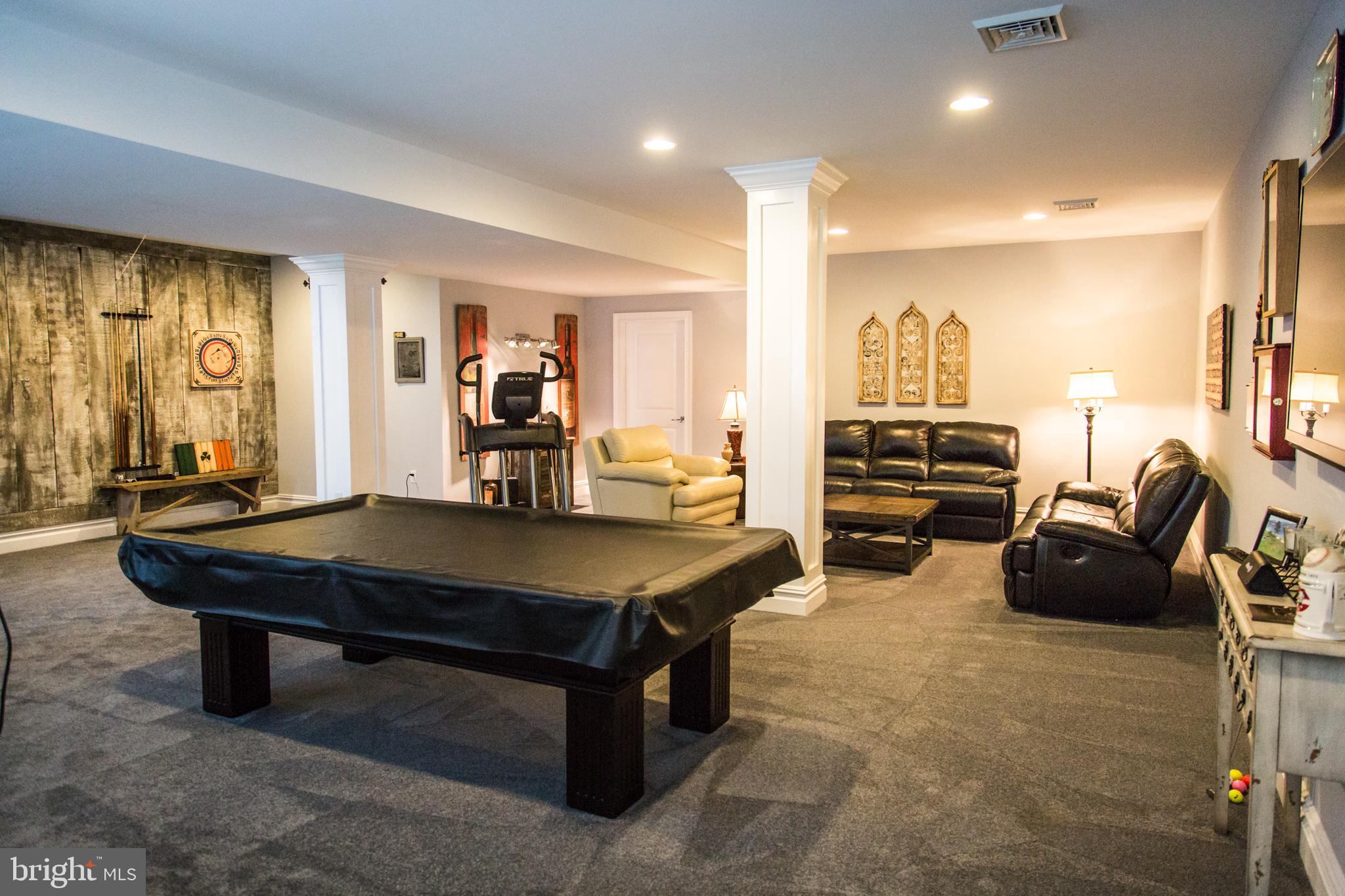 STONEHENGE RESERVE - Residential