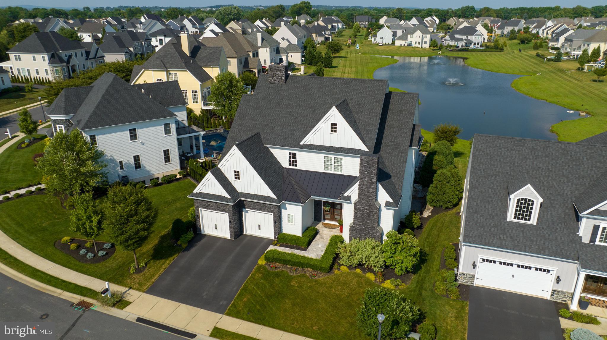 STONEHENGE RESERVE - Residential