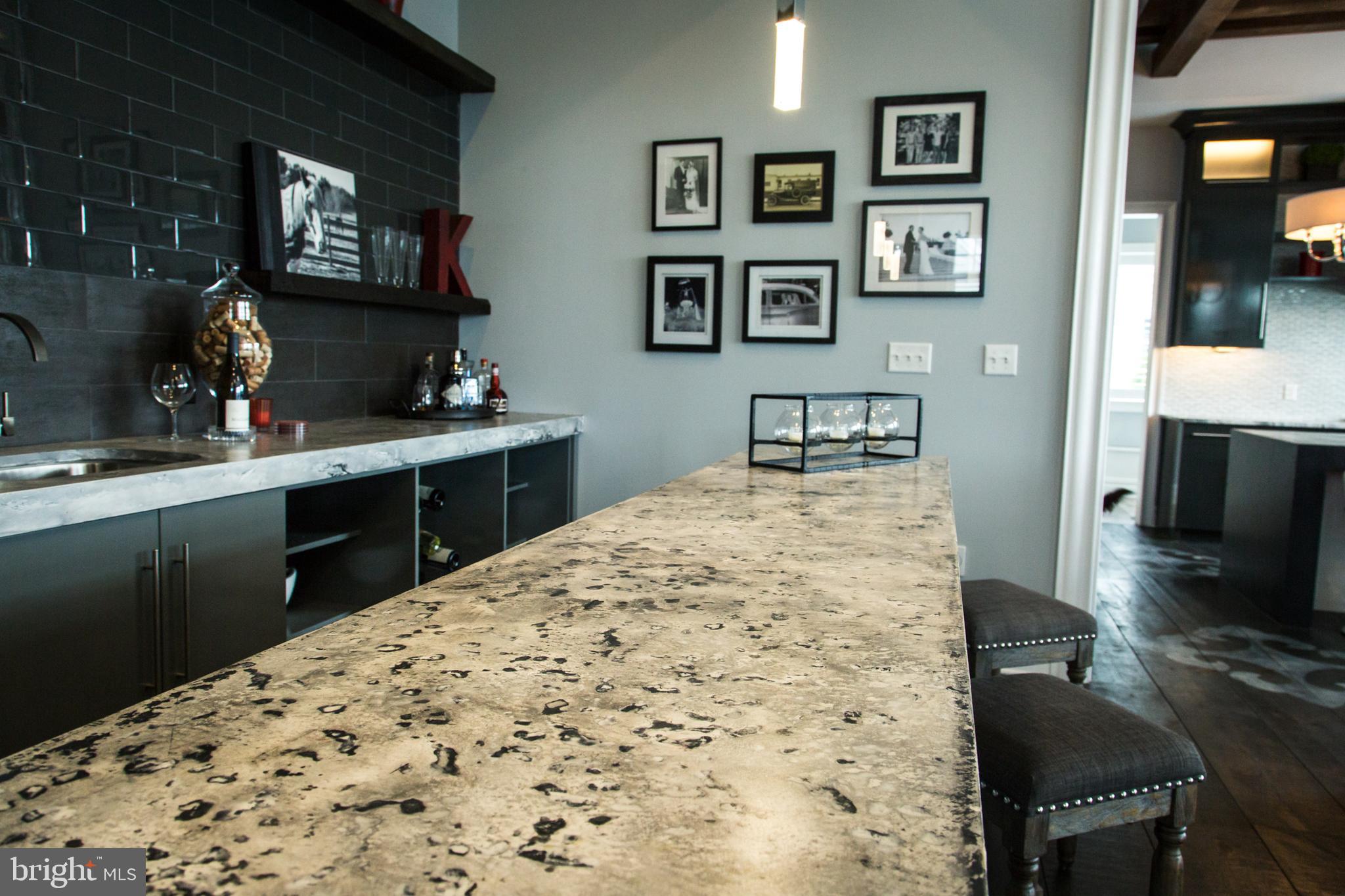 STONEHENGE RESERVE - Residential