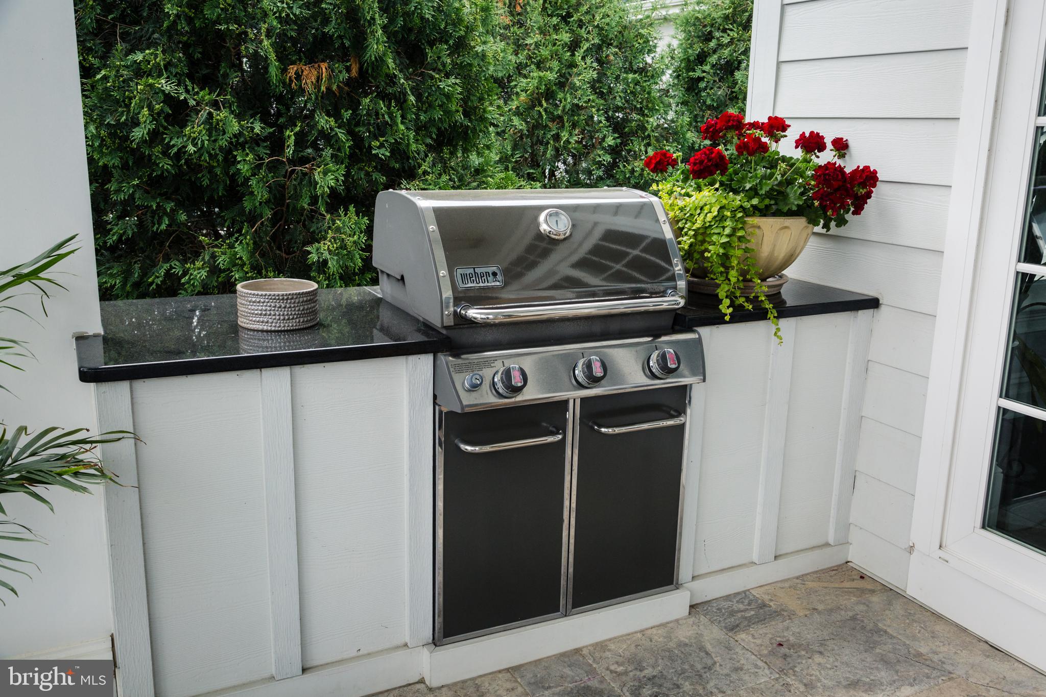 STONEHENGE RESERVE - Residential