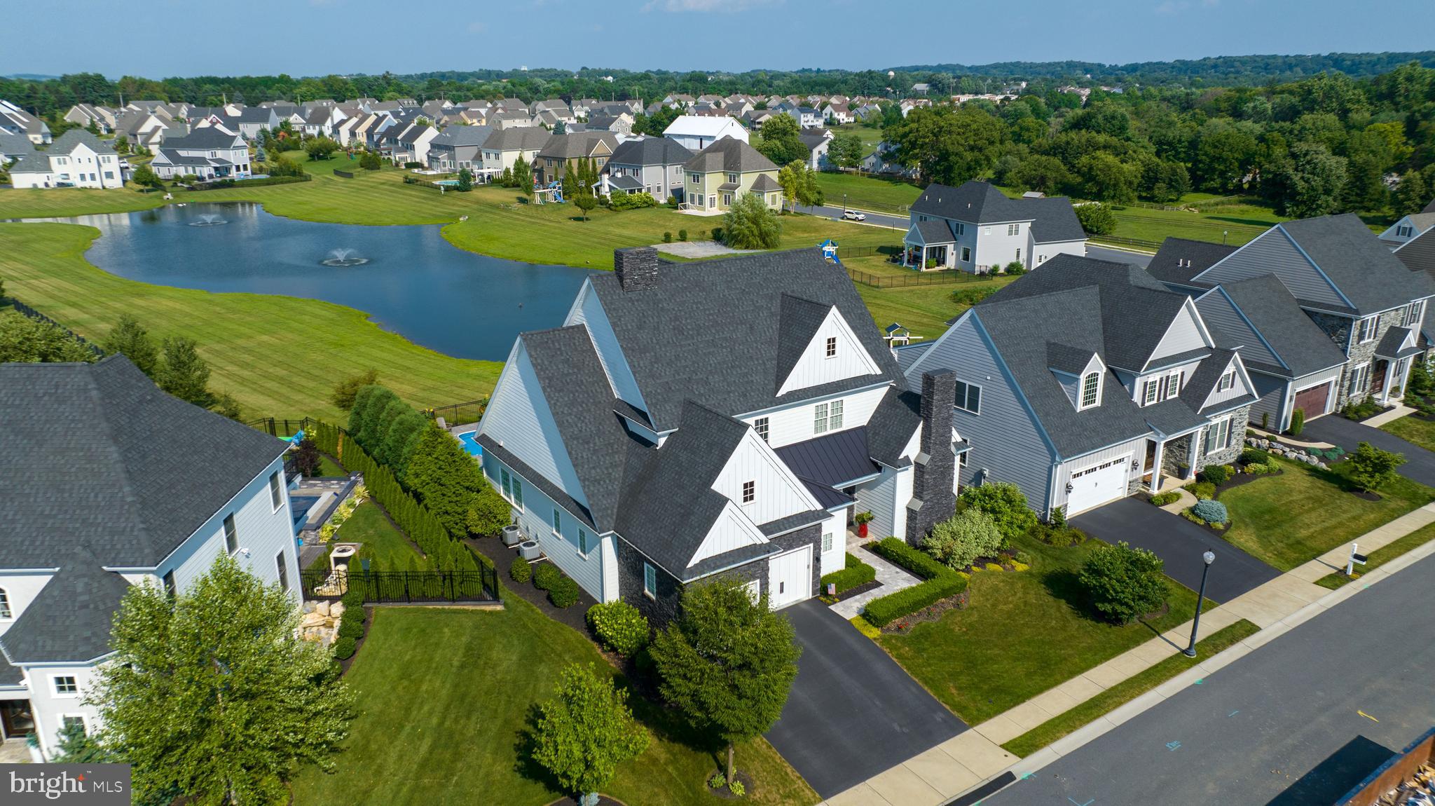 STONEHENGE RESERVE - Residential