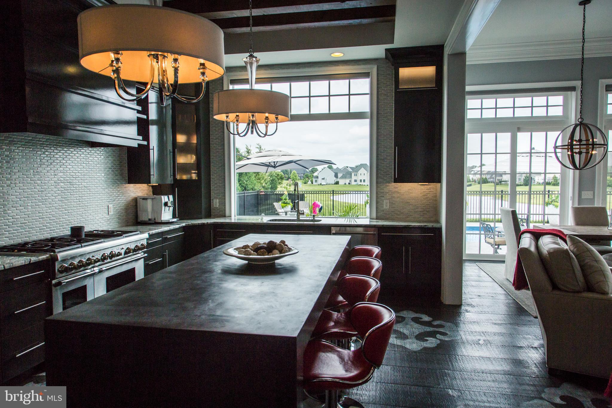 STONEHENGE RESERVE - Residential