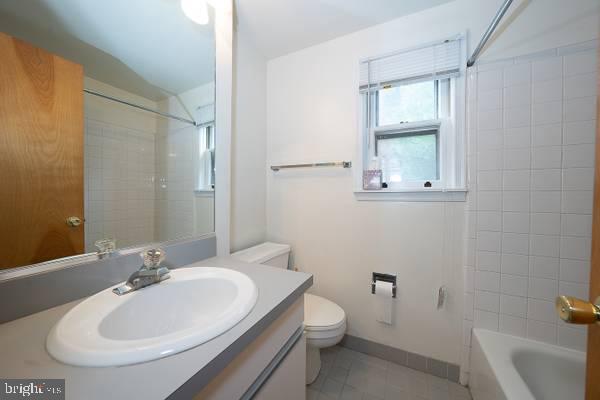 RITTENHOUSE SQUARE - Residential Lease