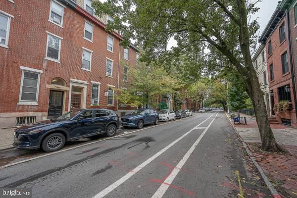 RITTENHOUSE SQUARE - Residential Lease