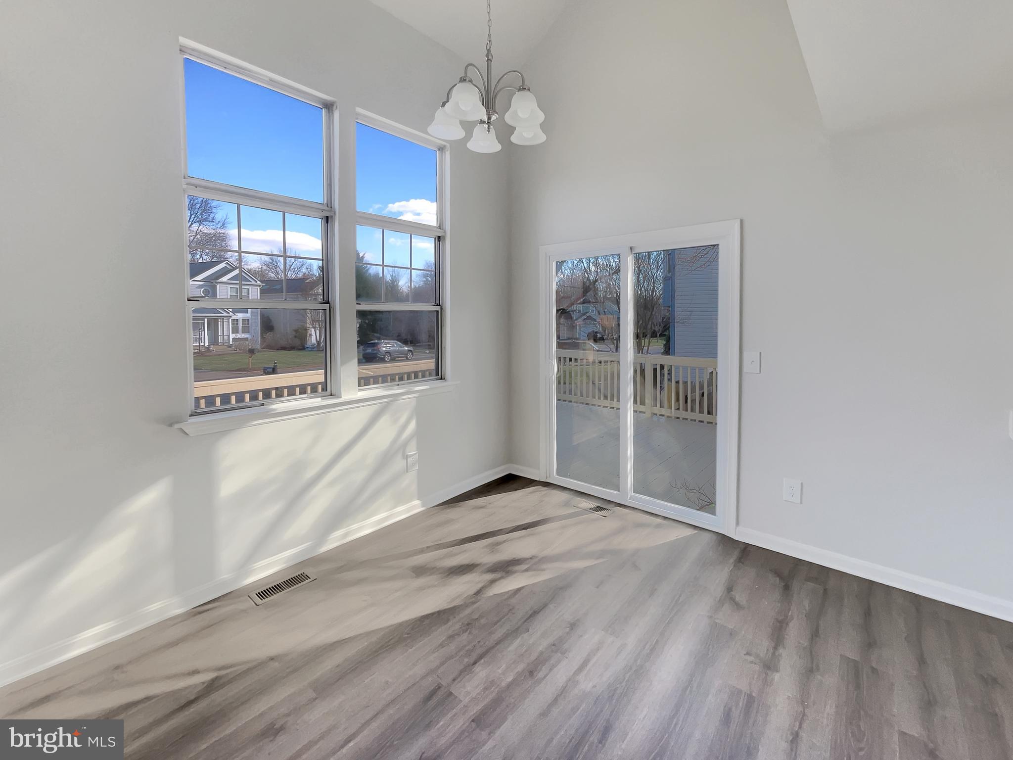 FRANKLIN FARM - Residential